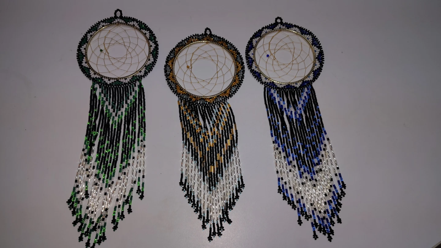 Native beading jewellery and dreamcatchers