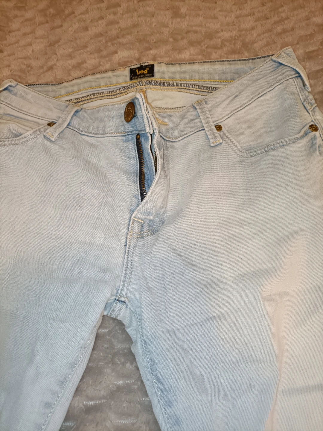 Lee Light Wash Jeans - photo 2