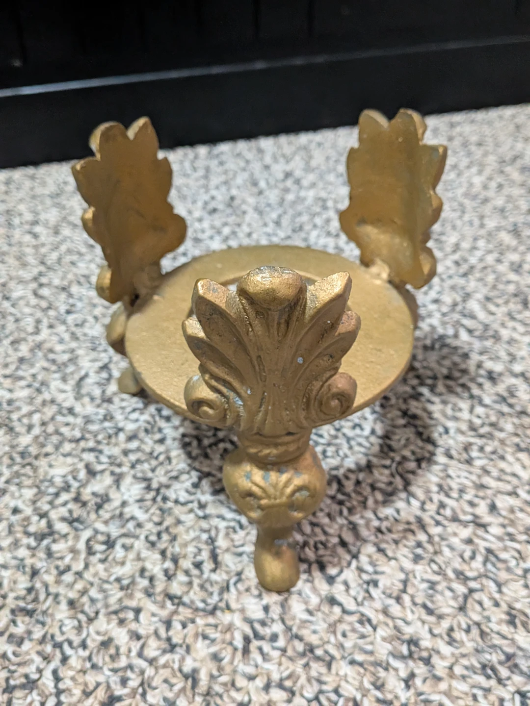 Metal Orb Stand - photo 2