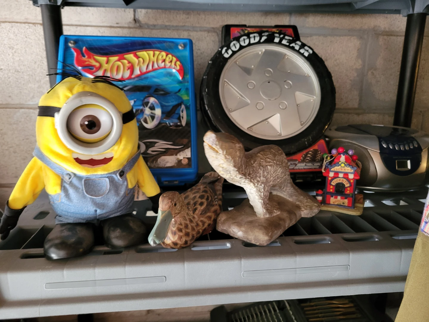 GARAGE SALE - SATURDAY OCTOBER 24 - photo 5