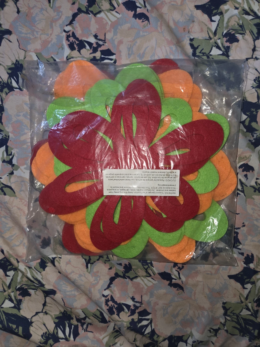 Flower Shaped & Heat Insulating Felt Coasters, 2 sizes, 14 Count - photo 2