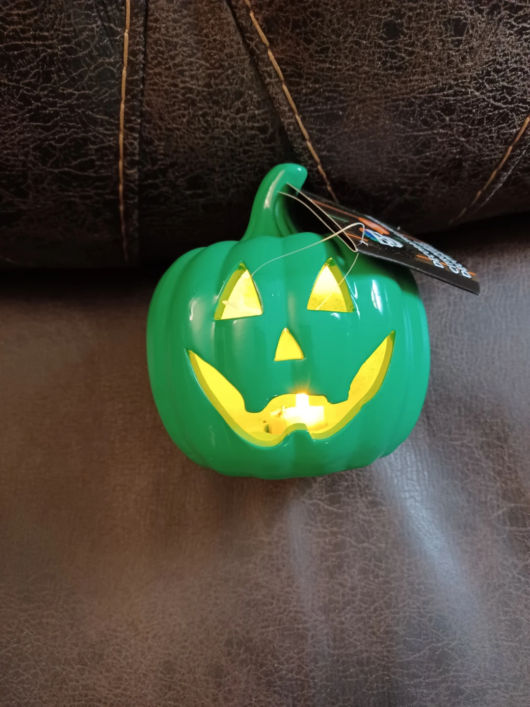 Green Light-Up Jack-O'-Lantern - photo 2