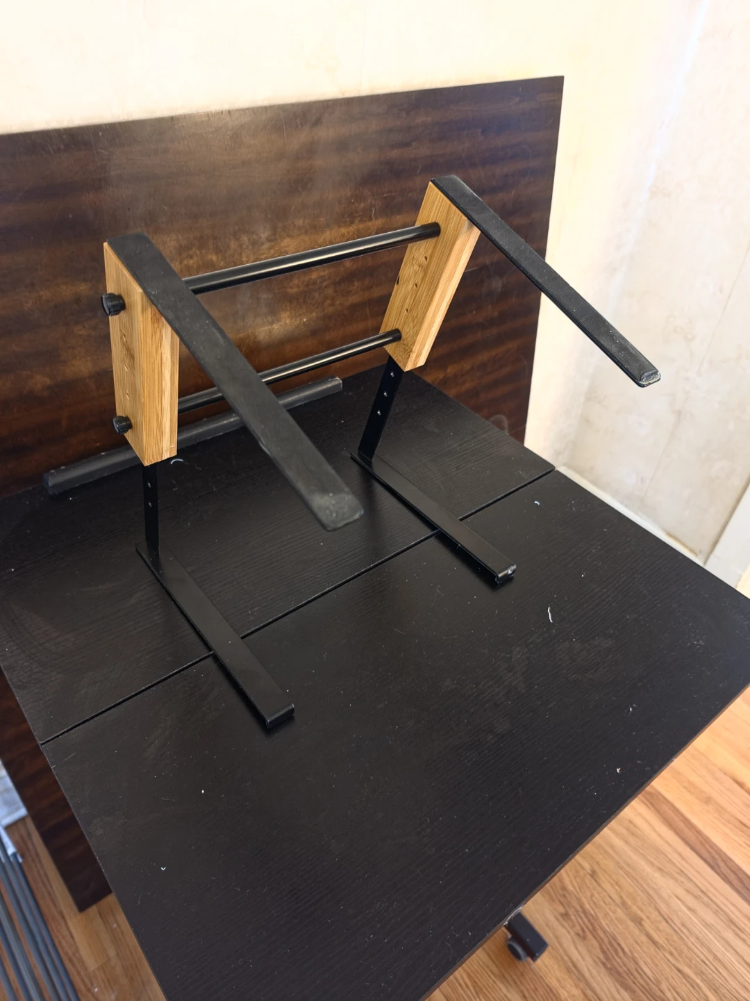 Adjustable Wood and Metal Laptop Stand. - photo 4