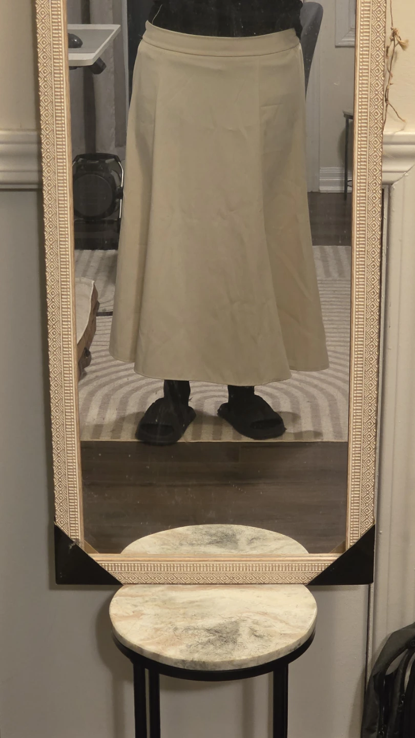YesStyle - Off-White Elastic Waist Midi Skirt - photo 4