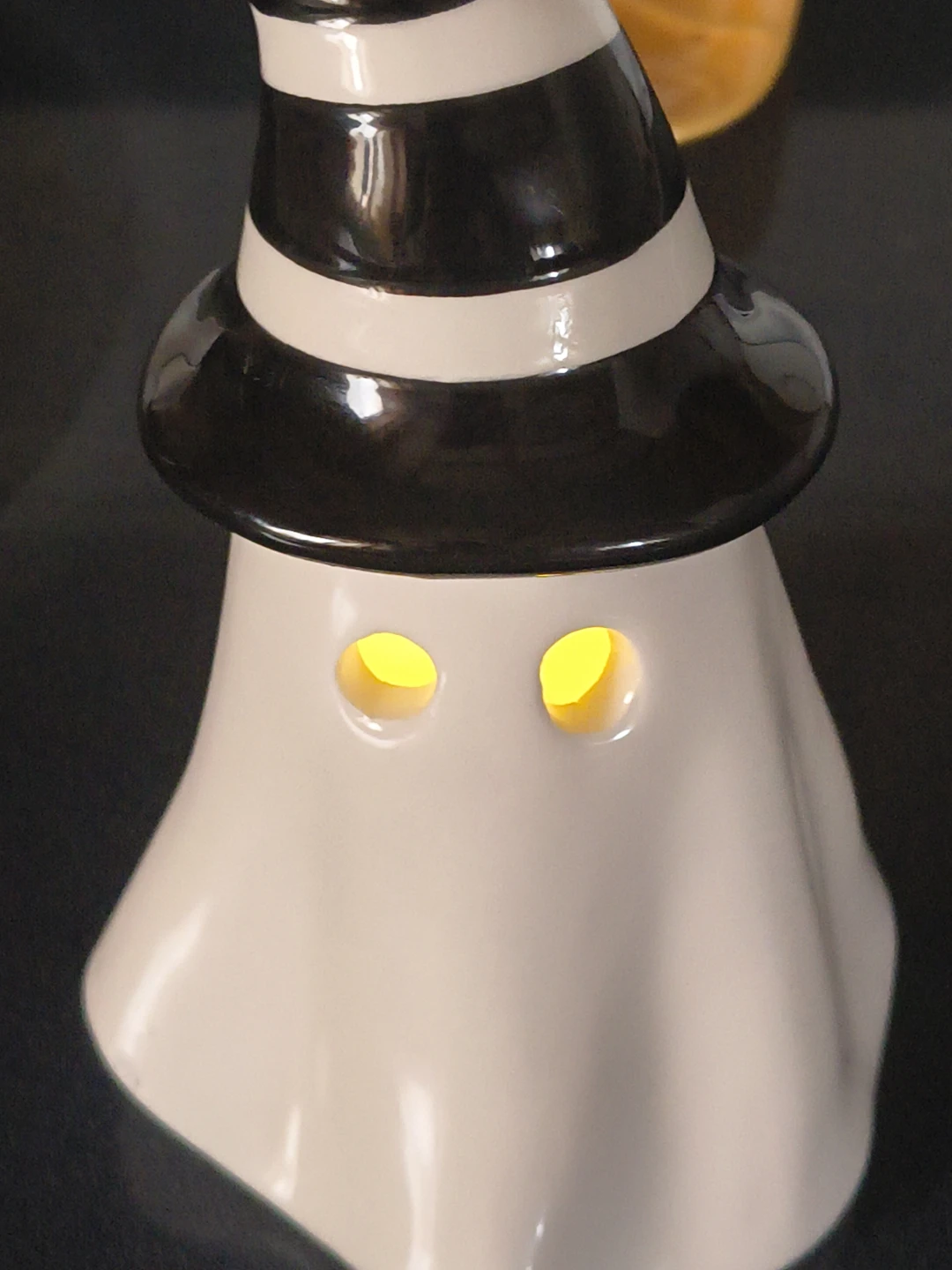Ceramic Light-Up Ghost Decoration - photo 5