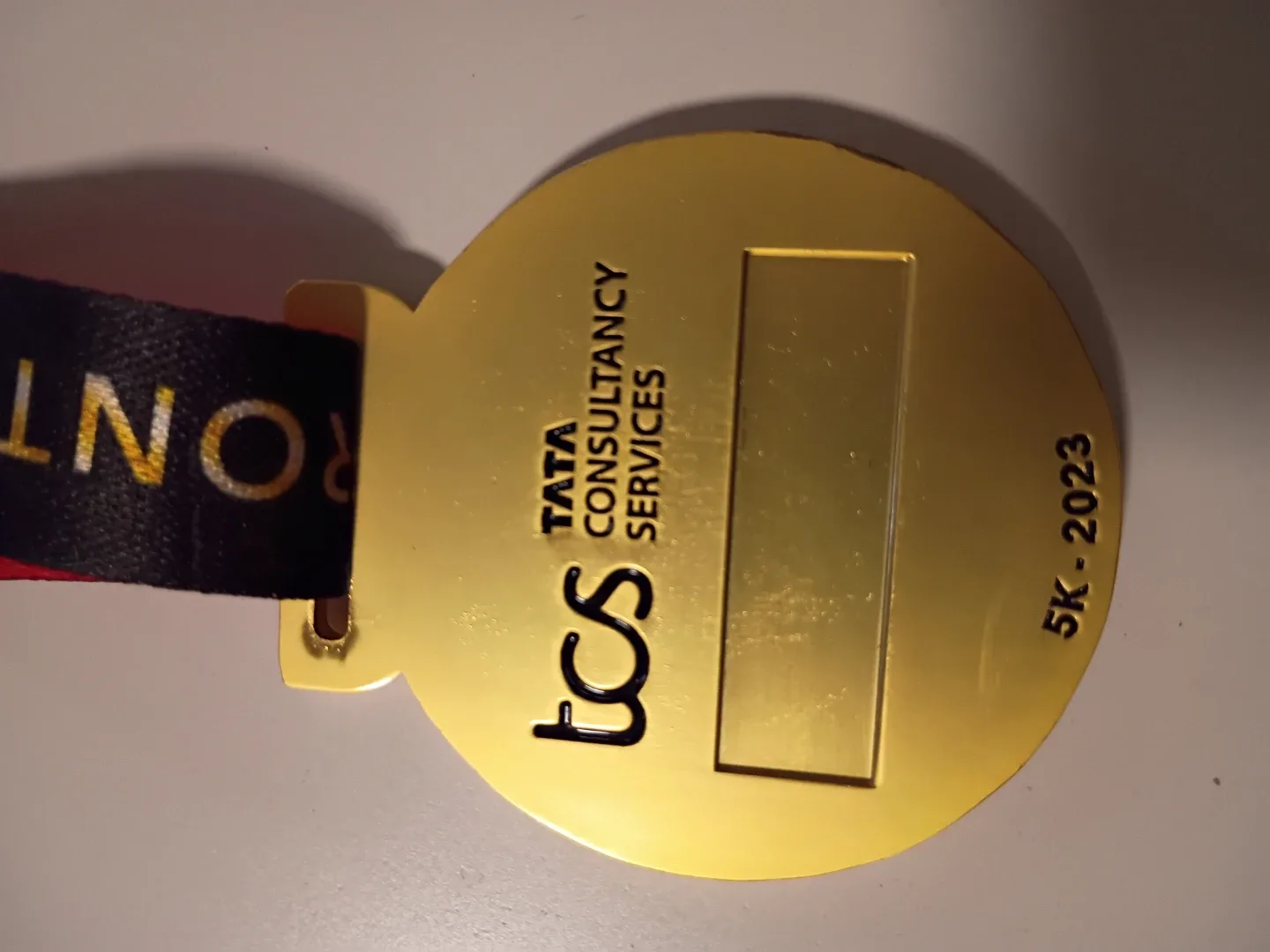 2023 TCS Toronto Waterfront Marathon 5K Medal - photo 2