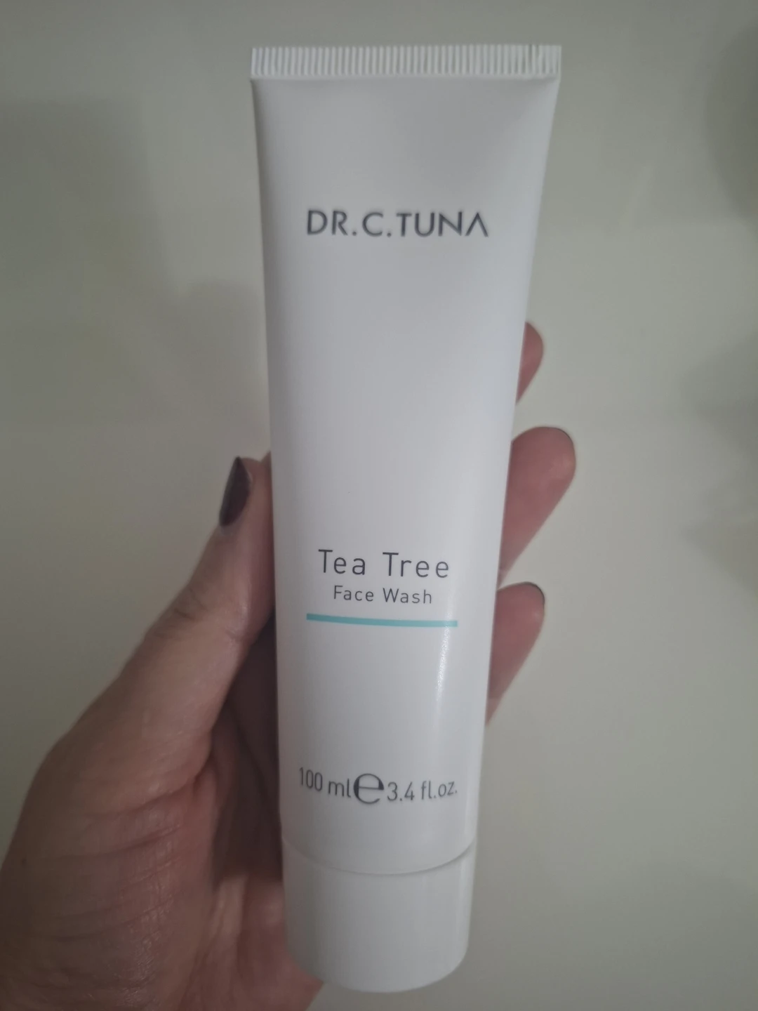 Dr. C. Tuna Tea Tree Face Wash