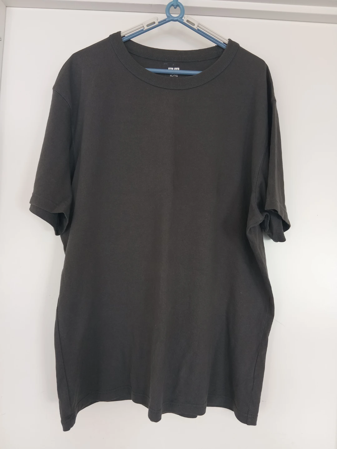 Uniqlo U Charcoal T-Shirt XL