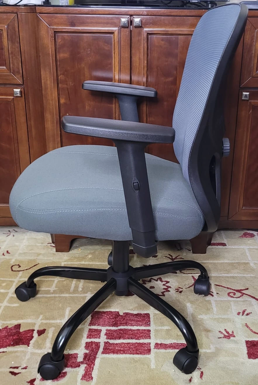 Ergonomic Office Chair - photo 2