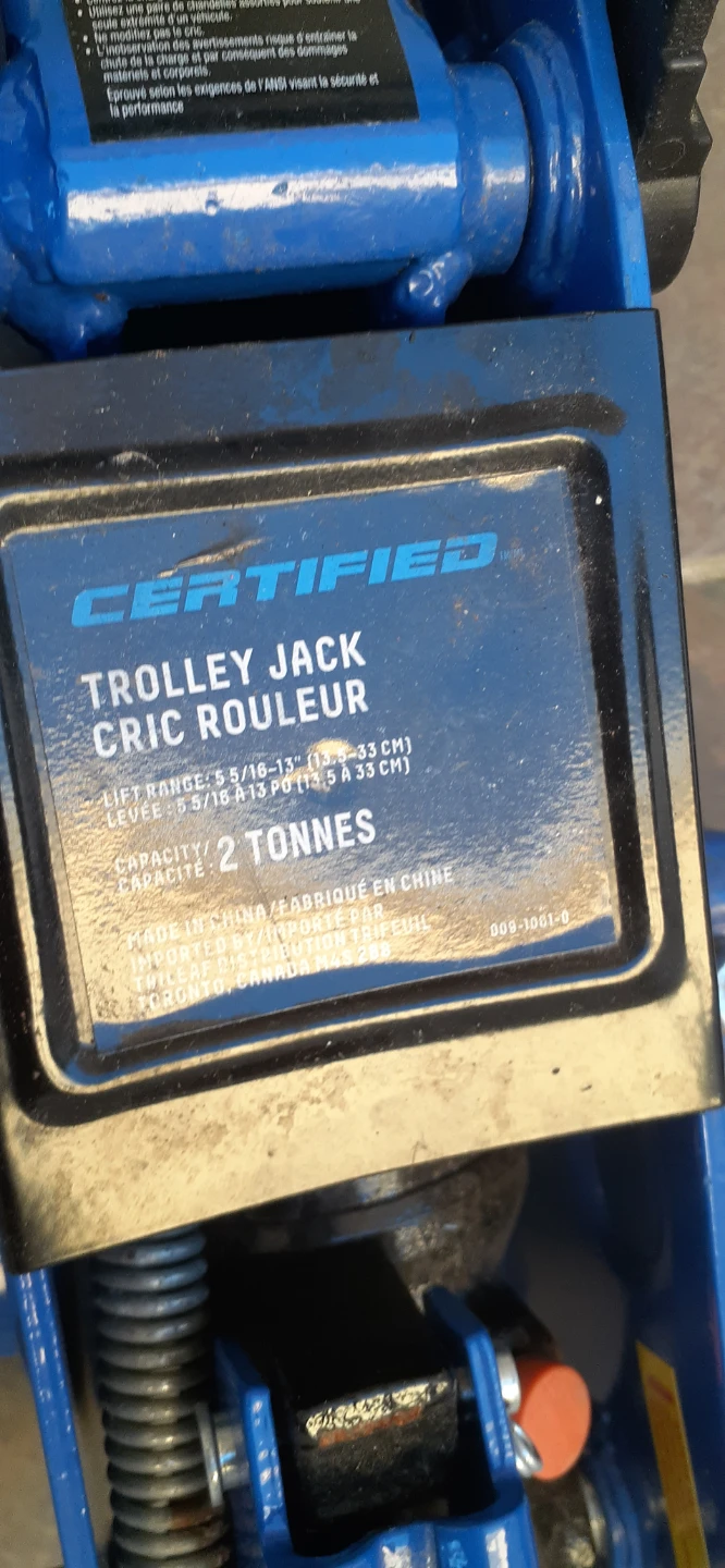 Certified 2 Tonne Trolley Jack - photo 2