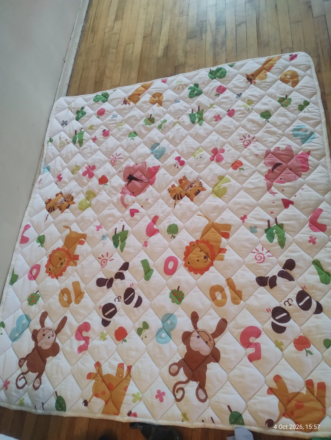 Padded baby playmat/playpen floor mat for kids