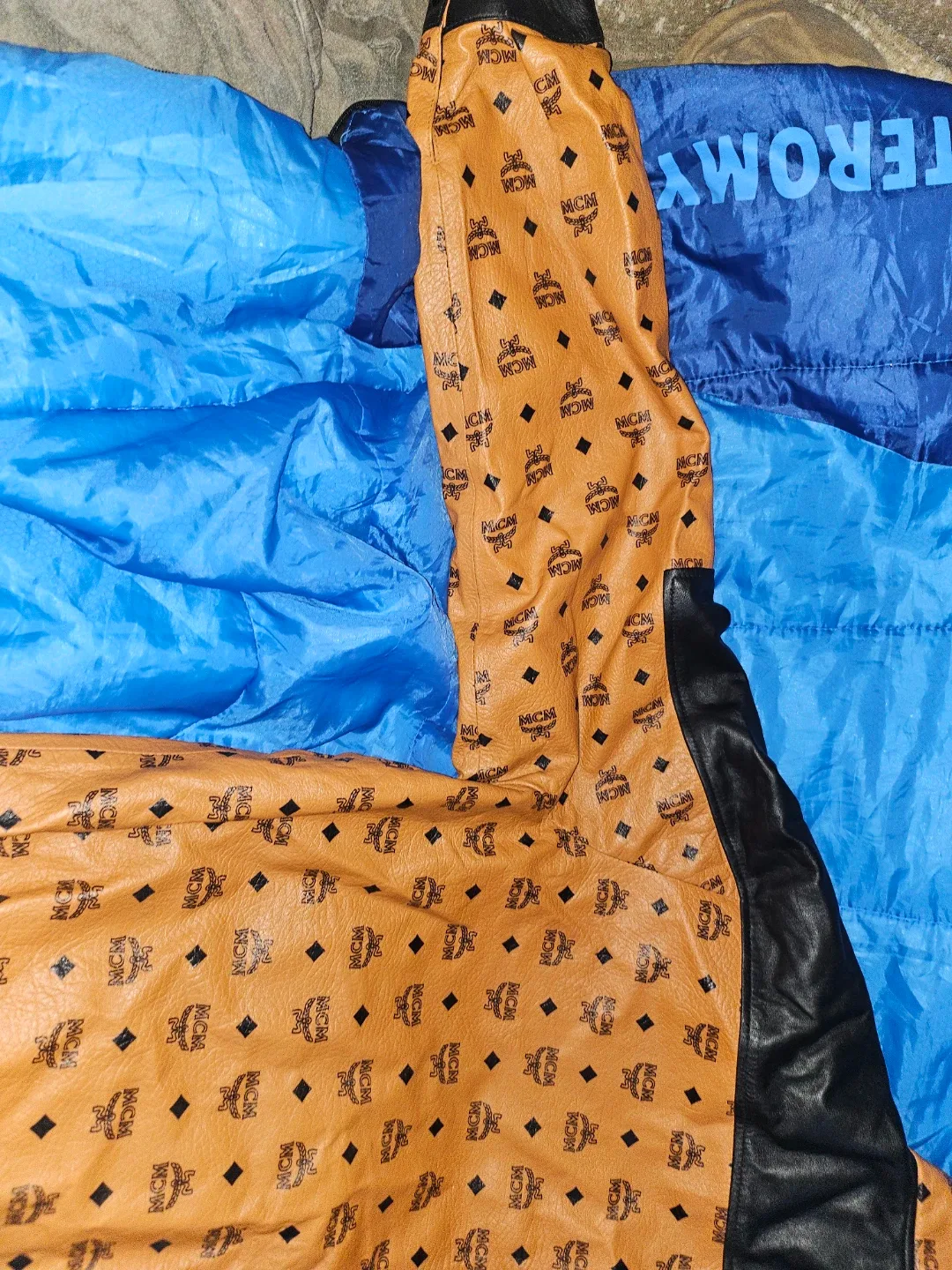 MCM Visetos Print Leather Bomber Jacket - photo 5