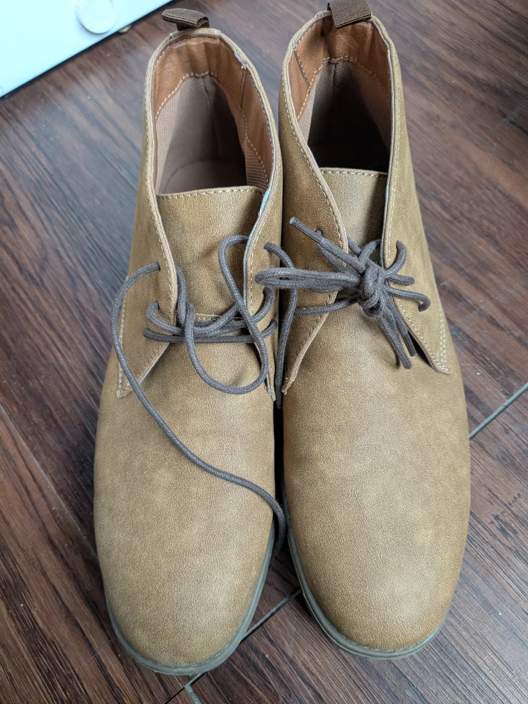 Tan Chukka Boots Size 9 - photo 3