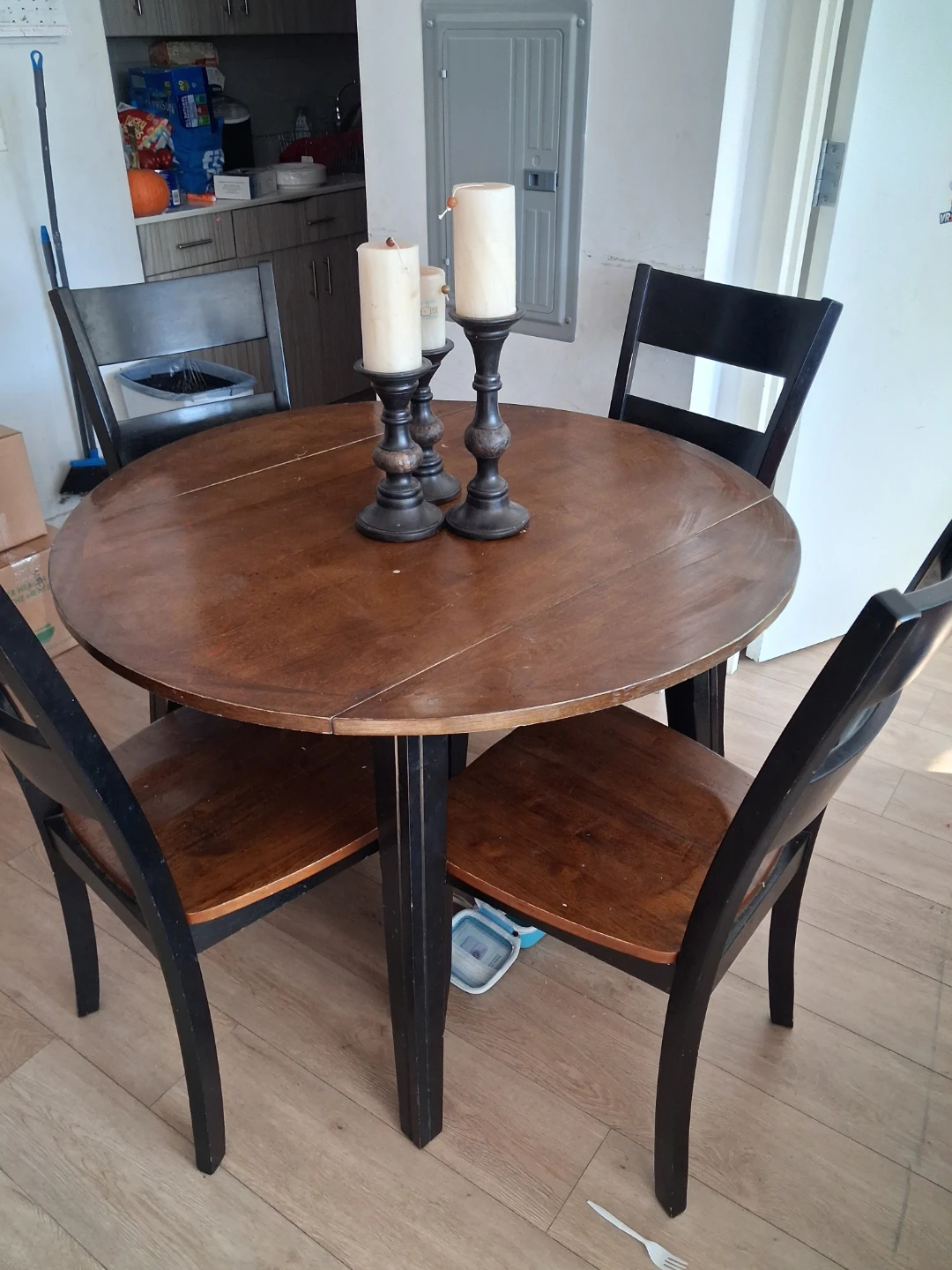 Round Wooden Dining Table with 4 Chairs - photo 2