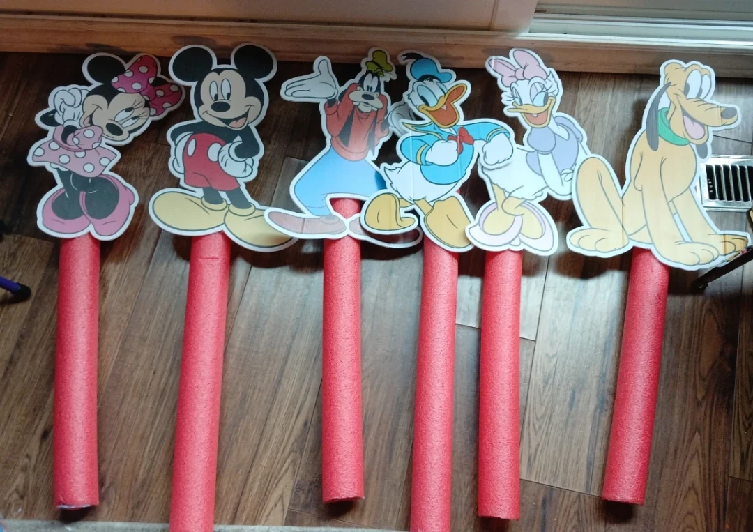 Disney Character foam Decorations - photo 2