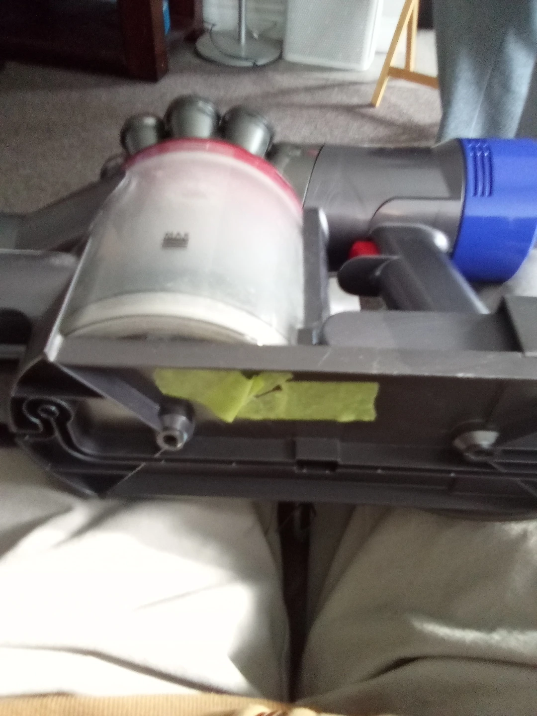 Dyson Cordless Vacuum Handheld Unit*** Read ad*** - photo 4