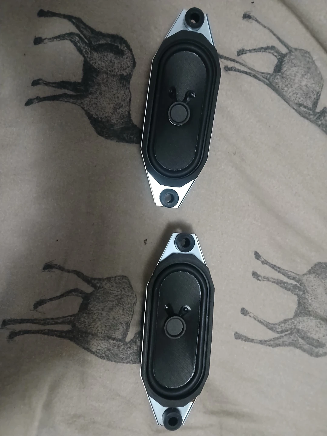 T.V Speakers - photo 2