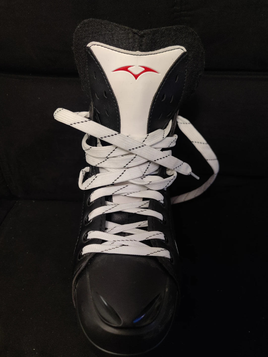 VIC Ice Skates Black - photo 2