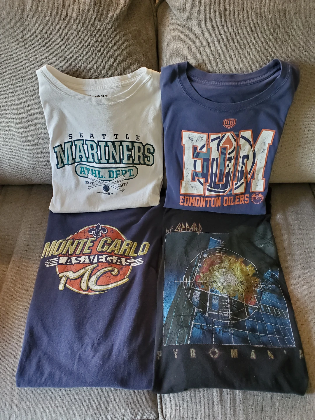Men's Graphic T-Shirts Lot of 4 - Size XL