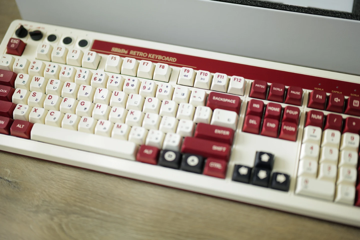 8BitDo Retro Keyboard - photo 3
