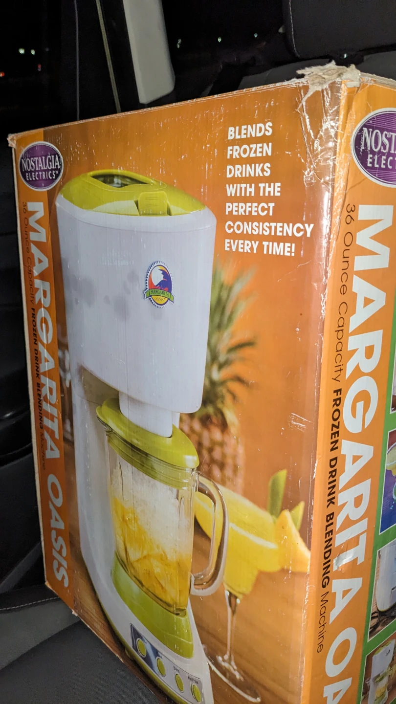 Nostalgia Electrics Margarita Oasis (Jar missing)