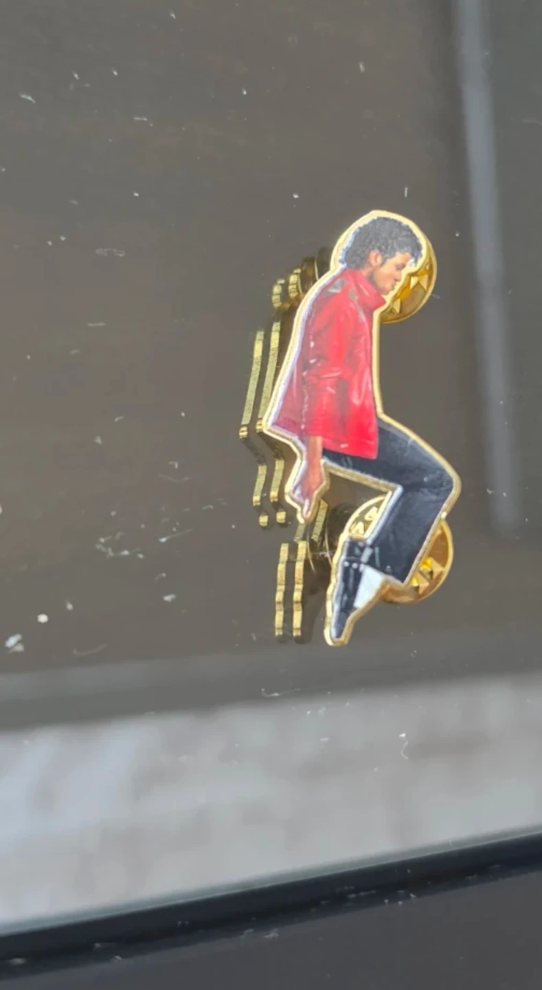 Michael Jackson Enamel Pin - photo 2