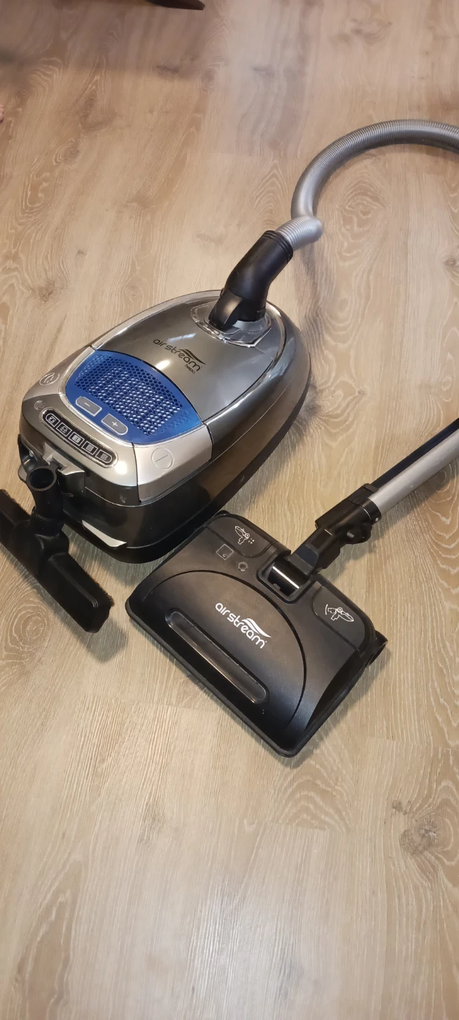 Airstream Hepa Canister Vacuum