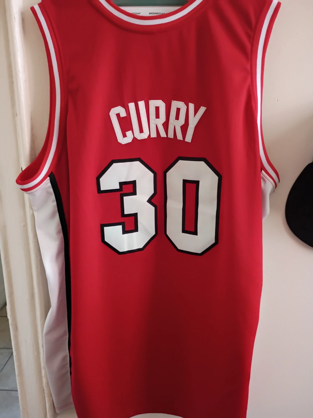 Steph Curry Davidson Basketball Jersey mens 3XL. Send me offers.