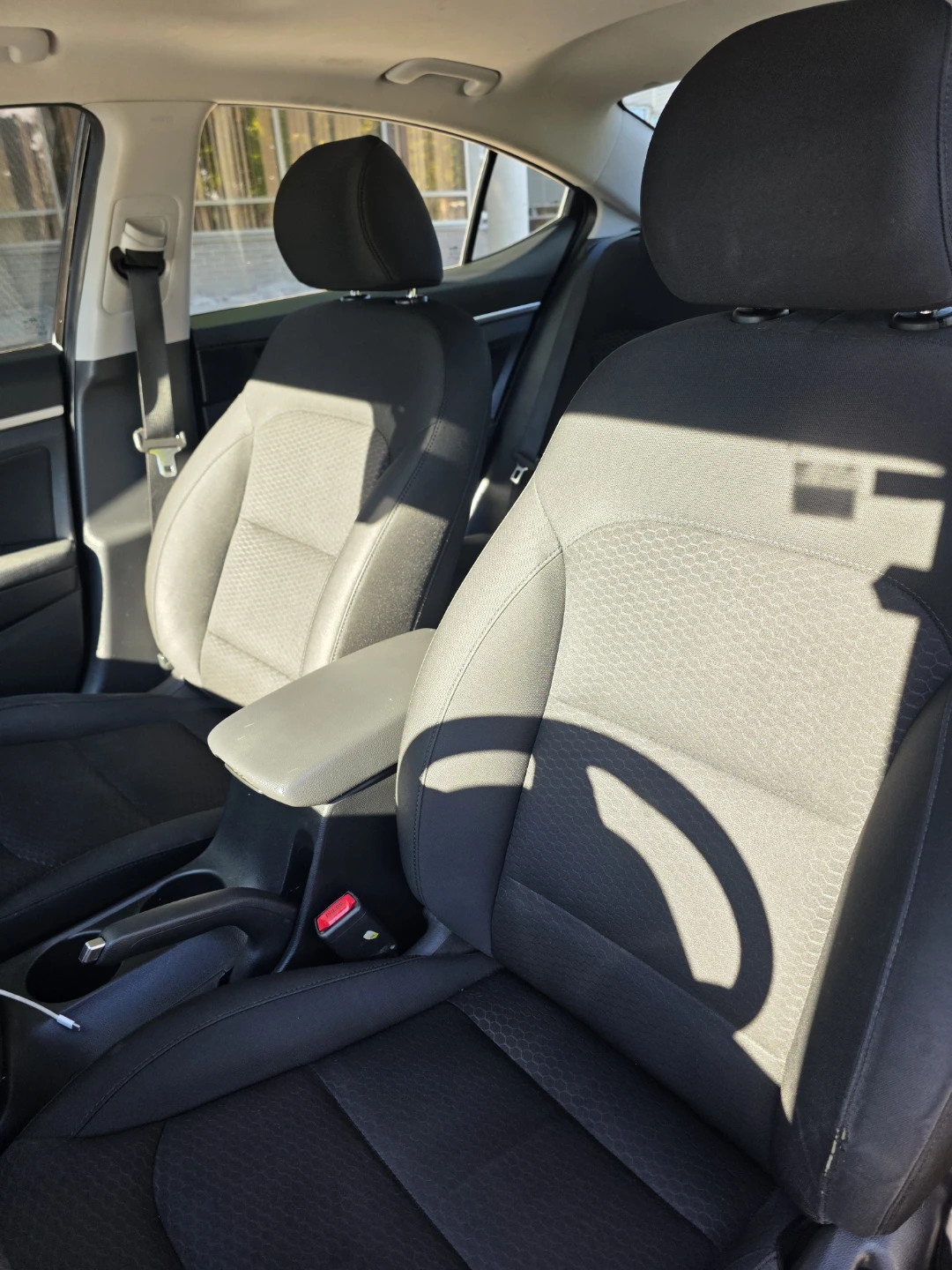 Black Hyundai Elantra - photo 5