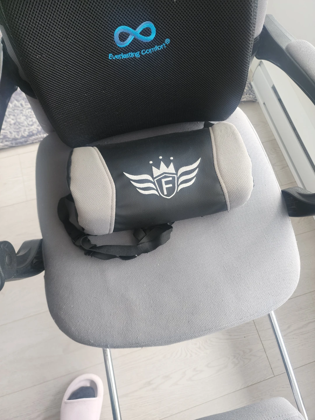 Gaming chair - photo 3
