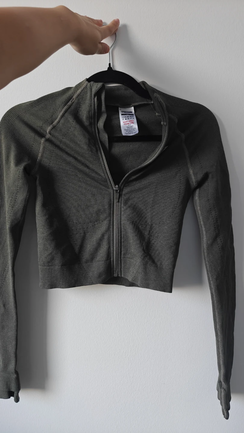 Gymshark XS Leggings and Jacket Set - photo 4