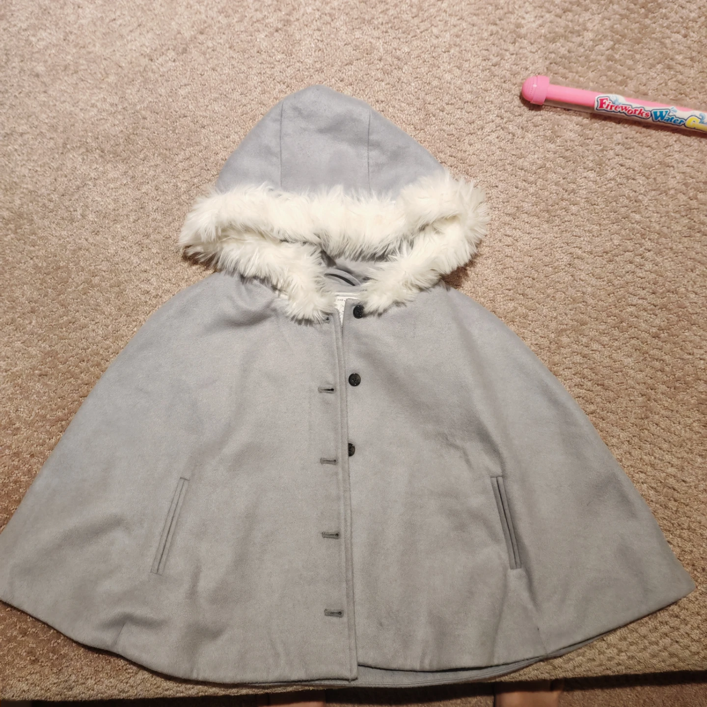 Janie and Jack Girls Grey Cape Size 5-6 - photo 5