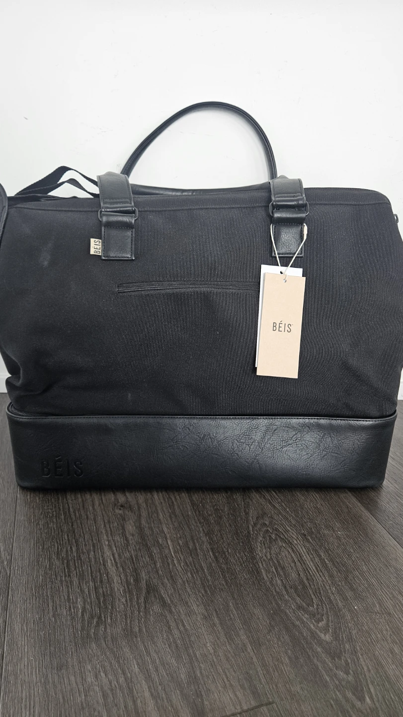 BRAND NEW BÉIS The Weekender Bag in Black (NWT)