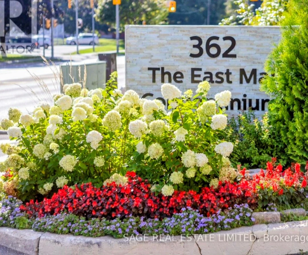 ETOBICOKE CONDO FOR SALE — SPACE, COMFORT & CONVENIENCE!