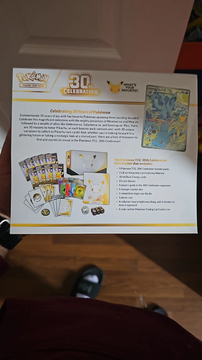 Pokemon 30th Celebration Elite Trainer Box - photo 2