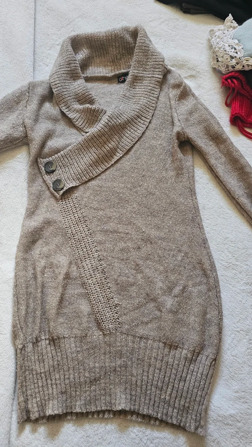 Star Shawl Collar Knit Sweater