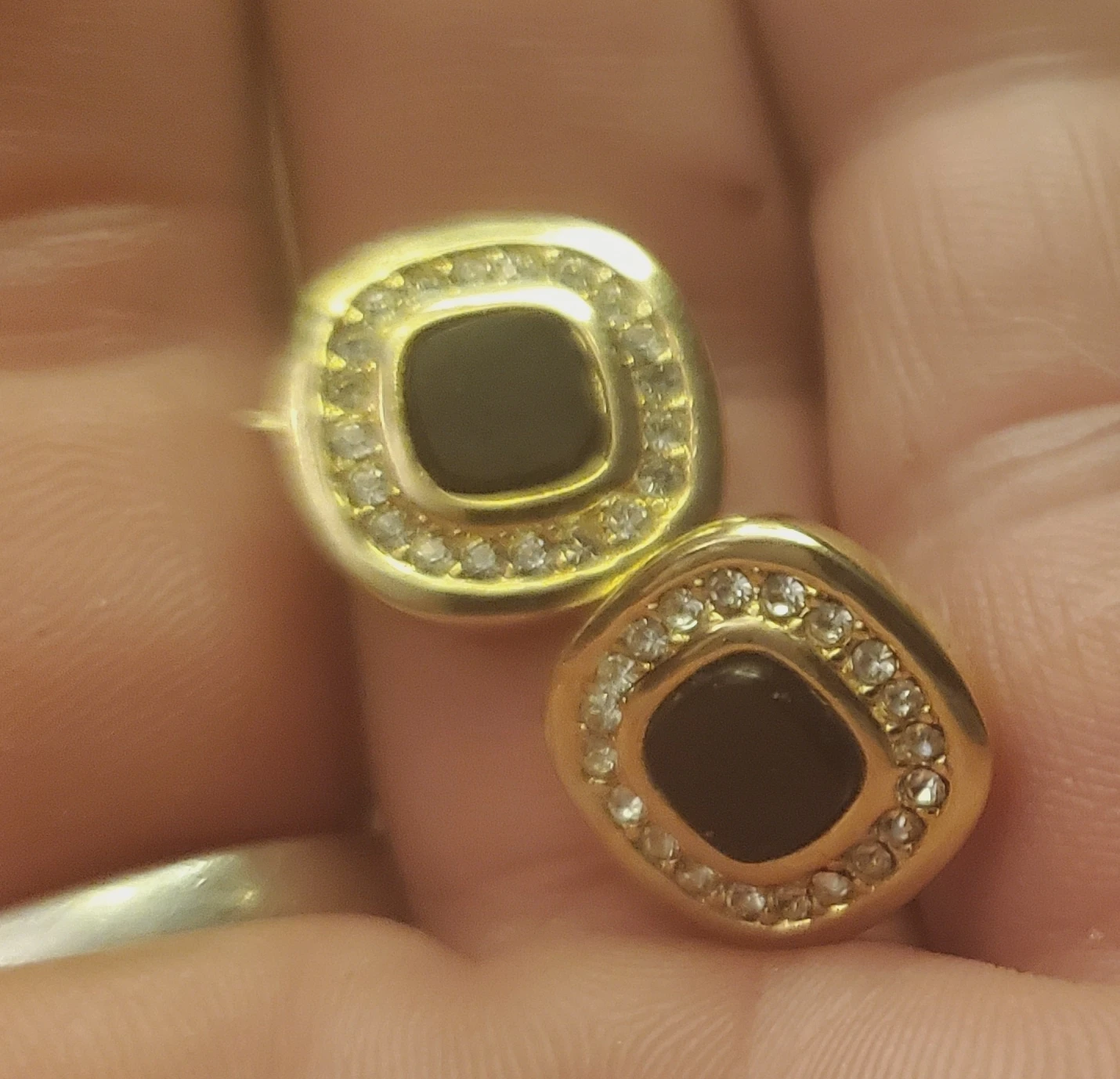 Christian Dior Vintage Gold Tone Stud Earrings - photo 3