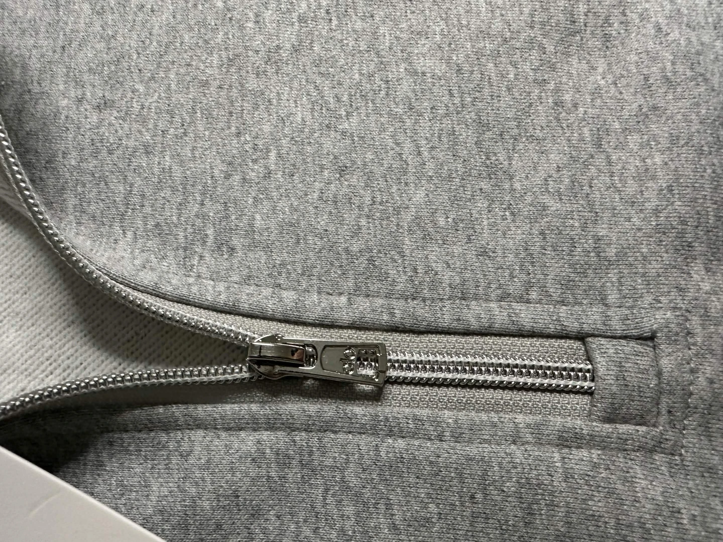 Alo Yoga Grey Half-Zip Pullover - photo 5