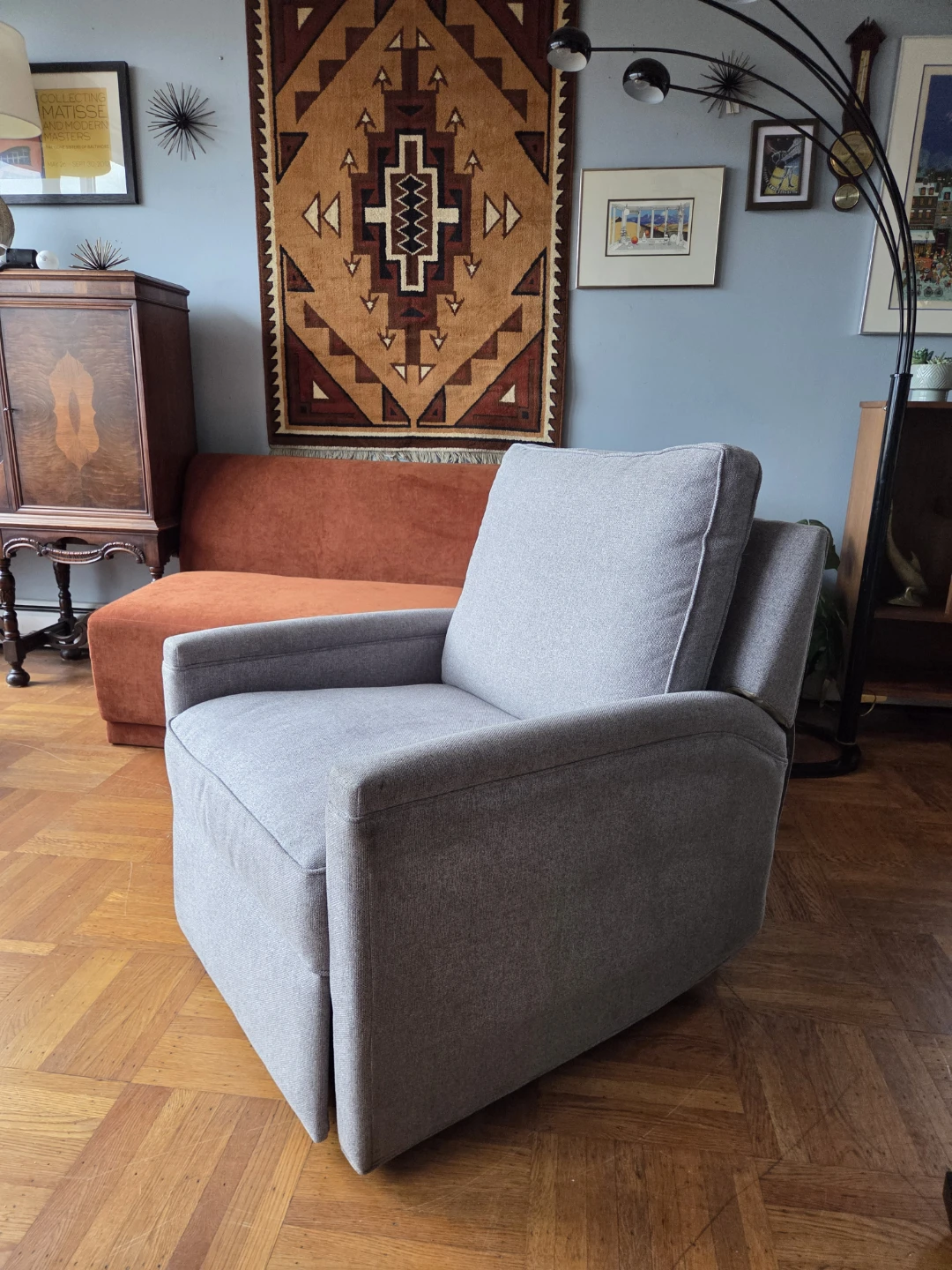 Heavy-Duty Light Grey Fabric Power Lift Recliner - photo 4
