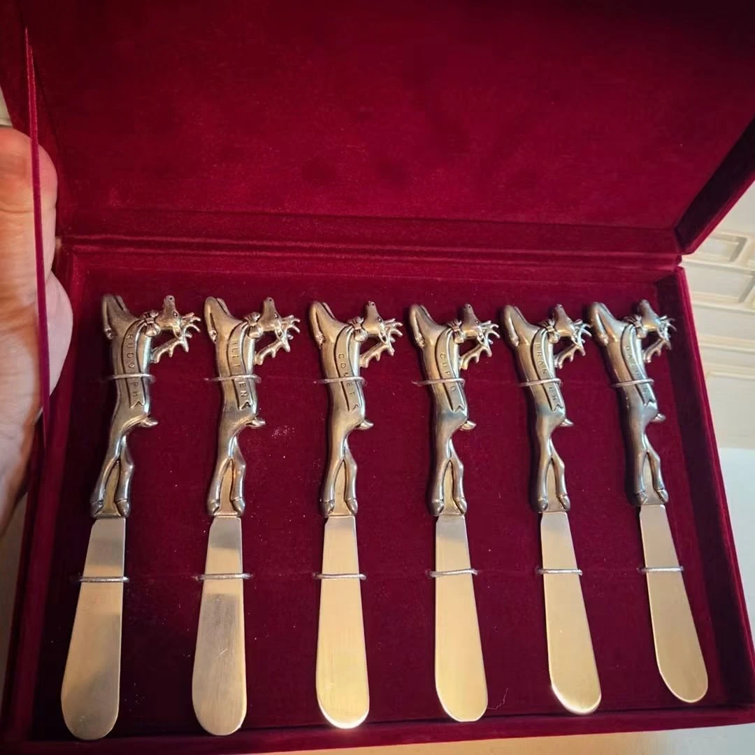 Set of 6 Deer-Handle Spreader Knives with Box