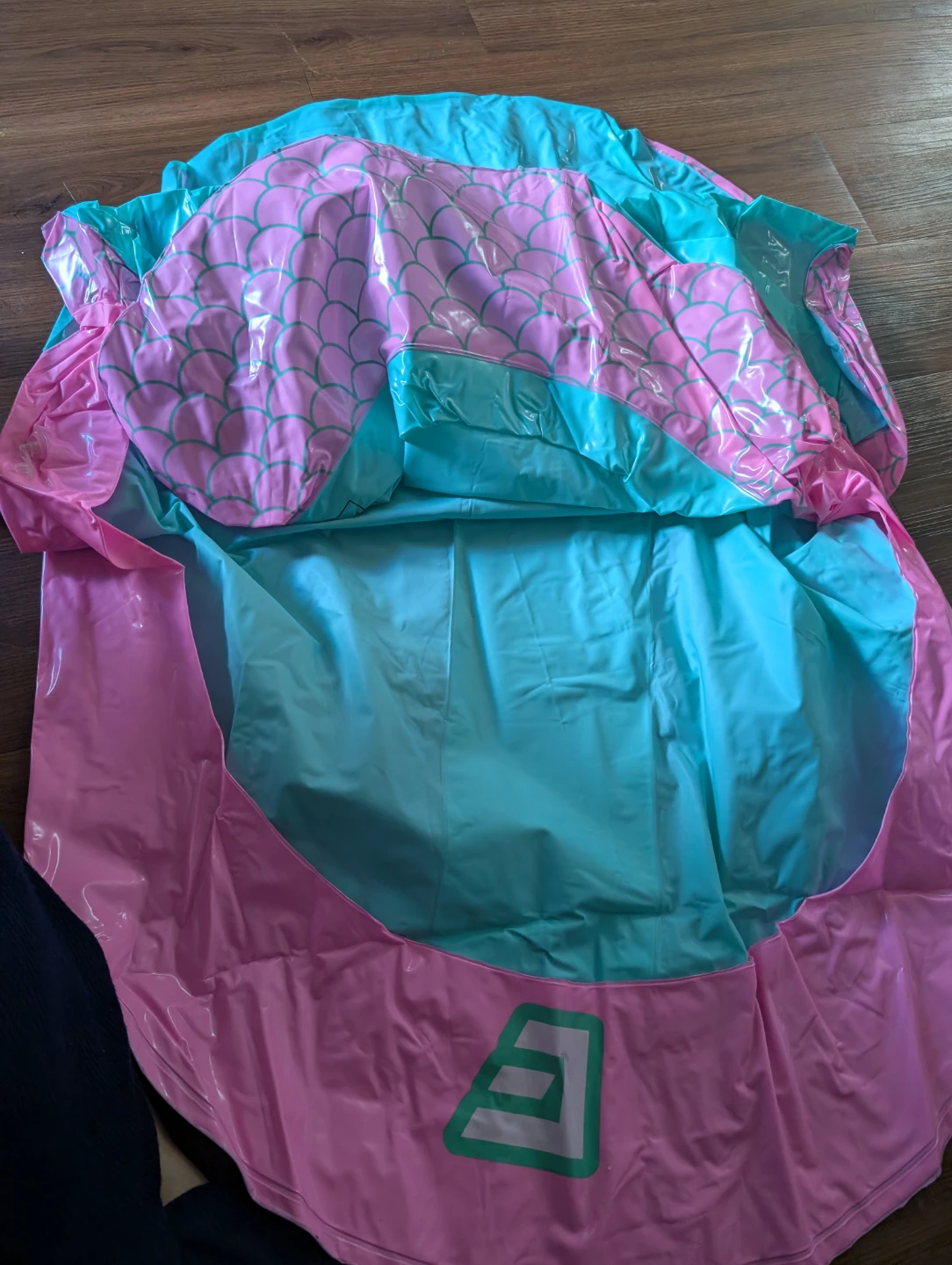Lot of 5 Inflatable Pool Toys and Floats - photo 4