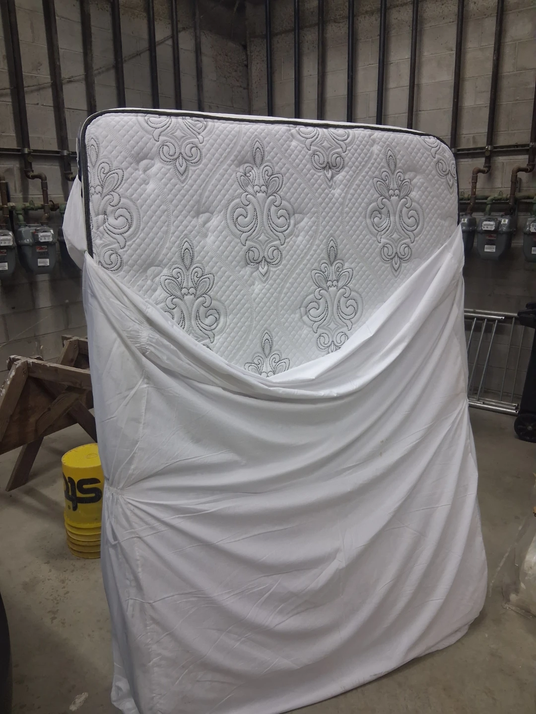 Serta Full Size Mattress - photo 2