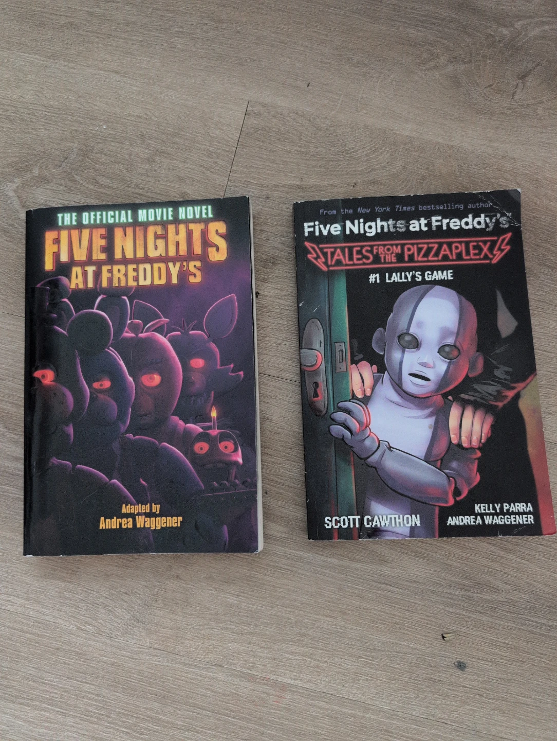 Five Nights at Freddy's Book Bundle