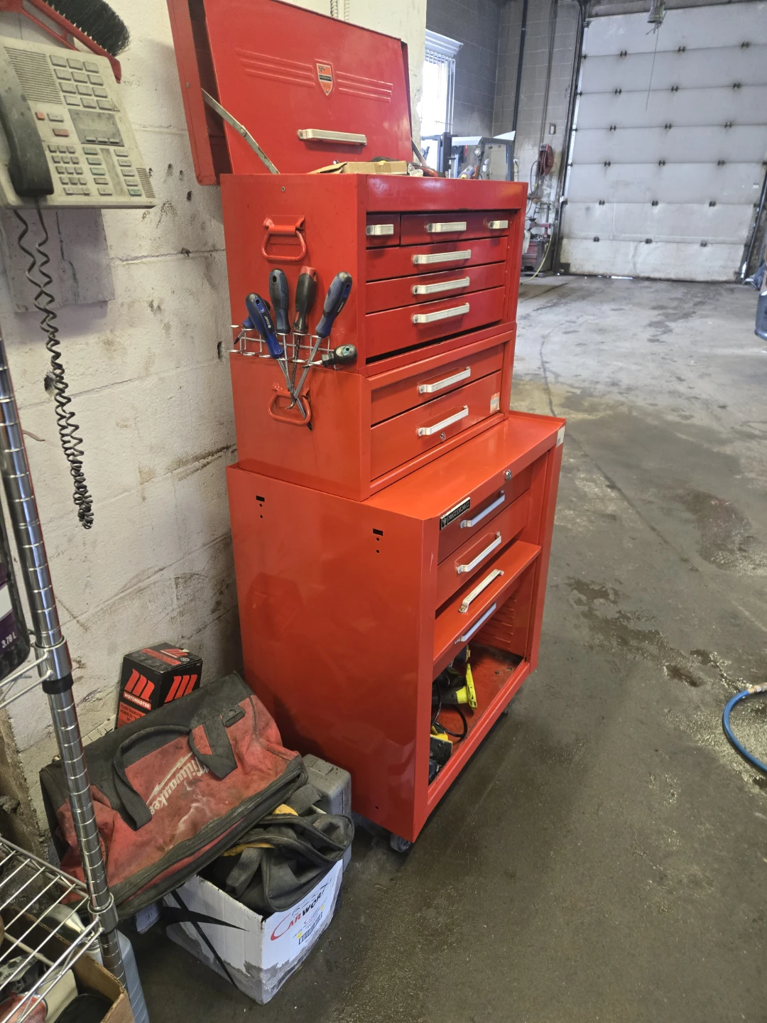 Mastercraft Rolling Tool Cabinet and Chest