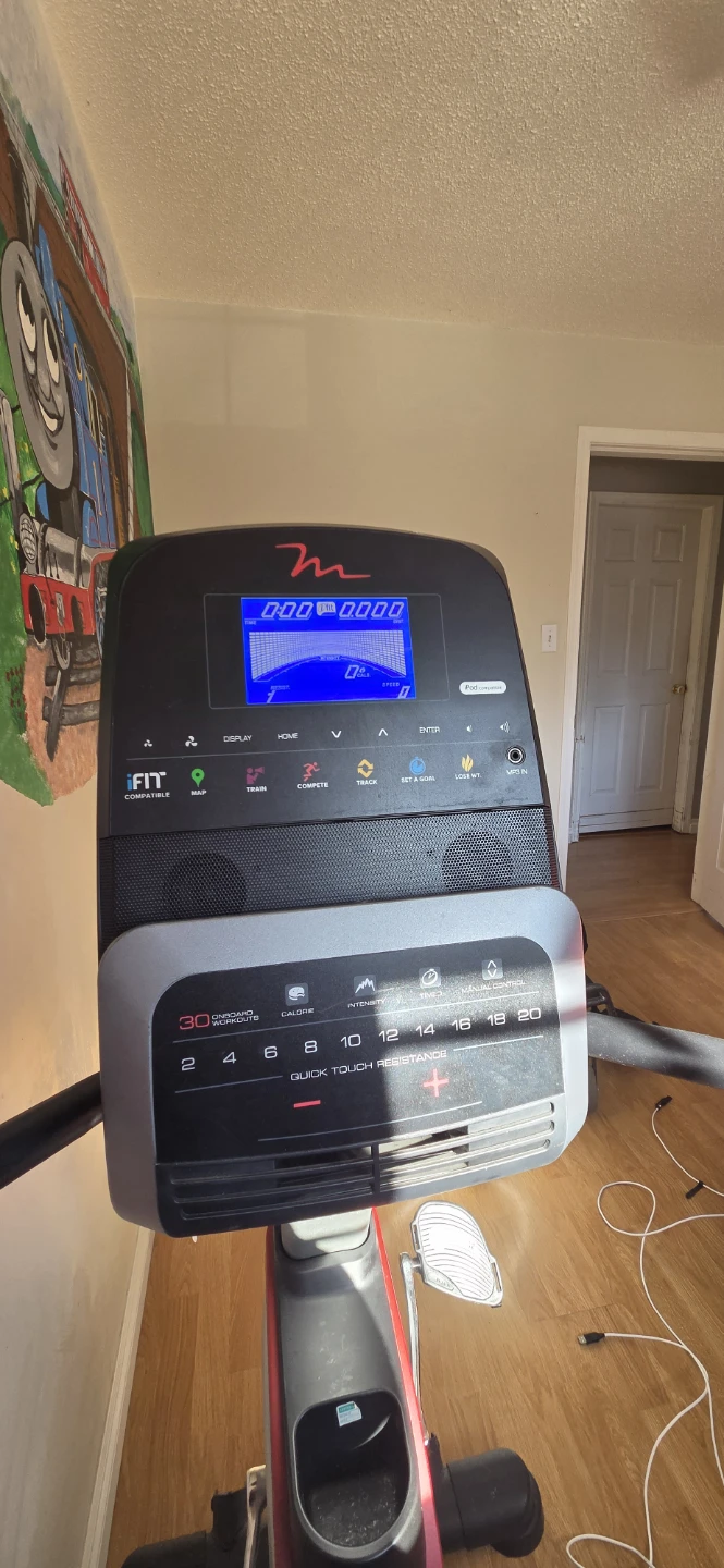 Freemotion Recumbent Exercise Bike - photo 2