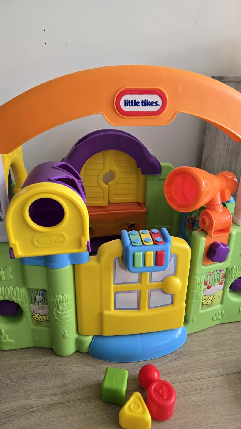 Little Tikes Activity Garden