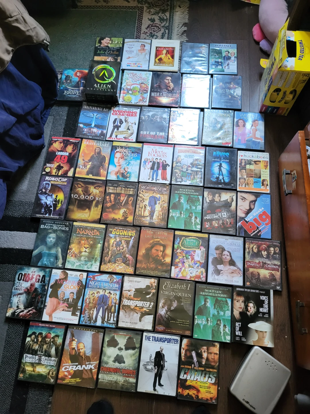 Large collection of 50 assorted DVD movies
