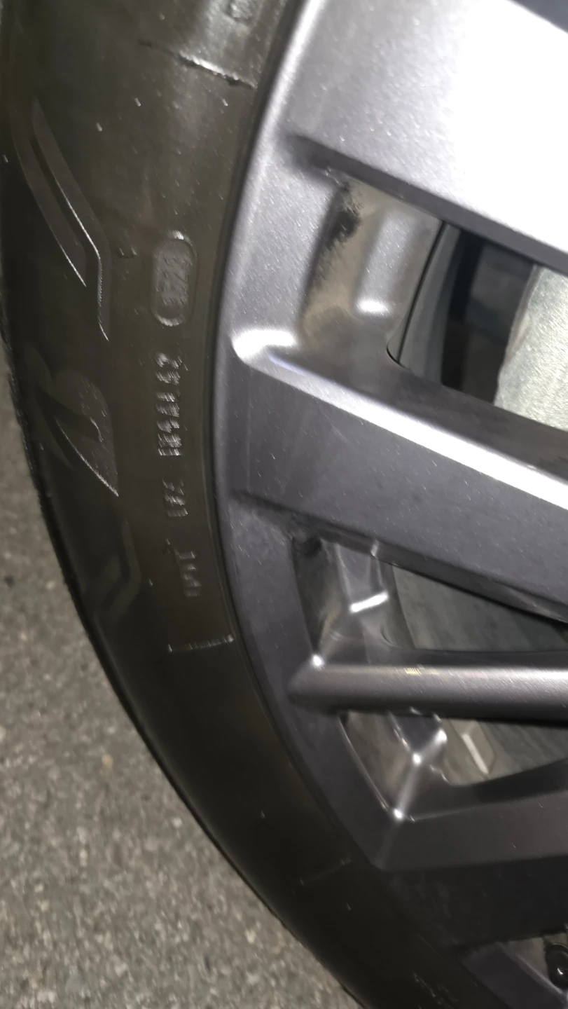 Bridgestone Alenza Sport A/S 255/50R20 Tire - photo 3