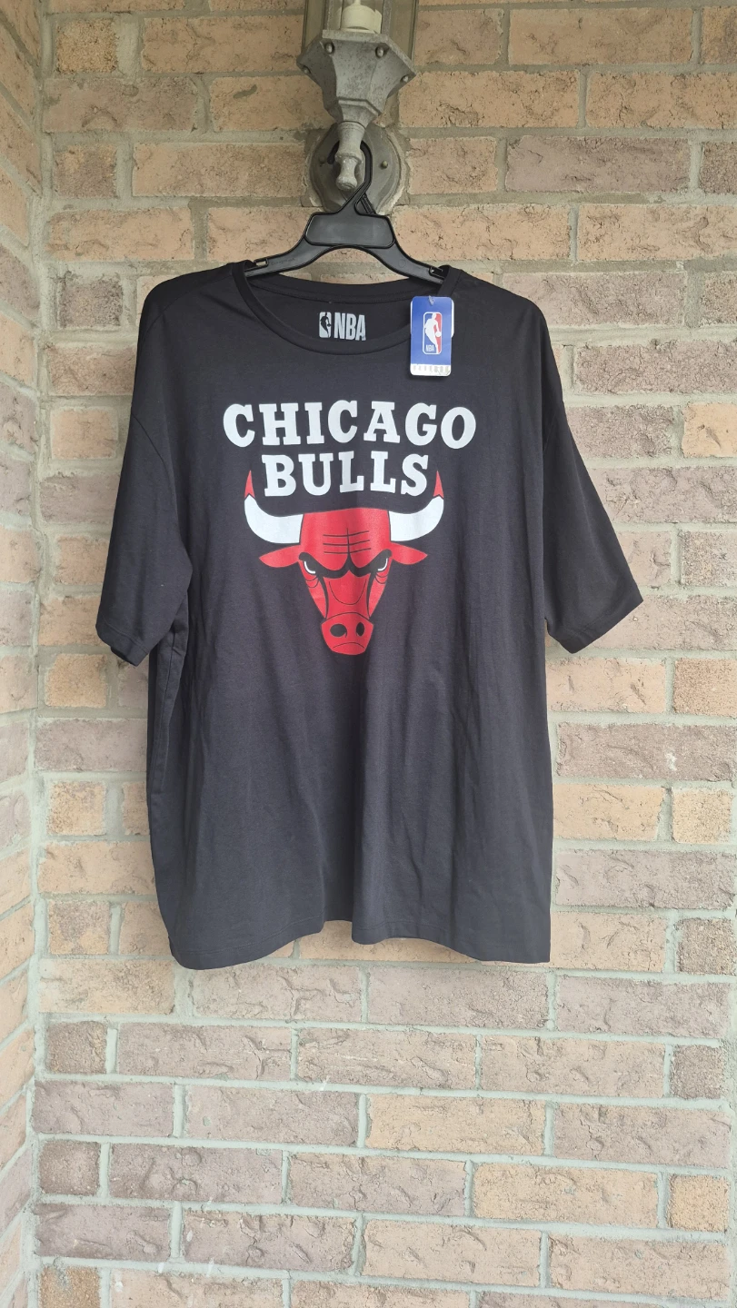 New Chicago Bulls NBA T-Shirt - photo 2