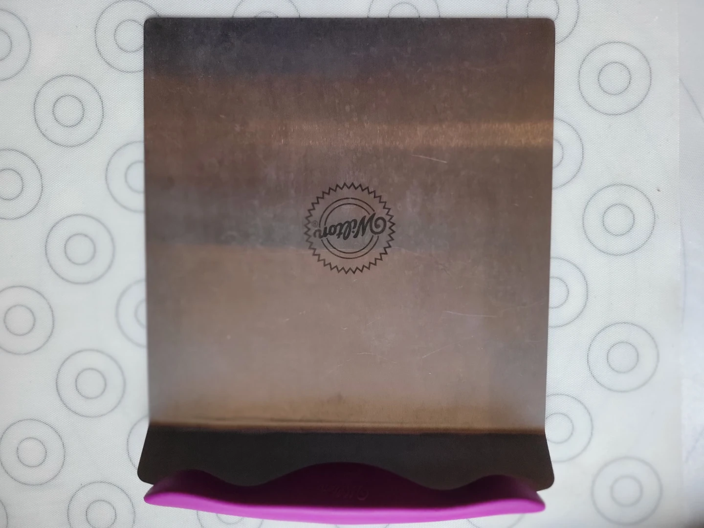 Wilton Cake Scraper